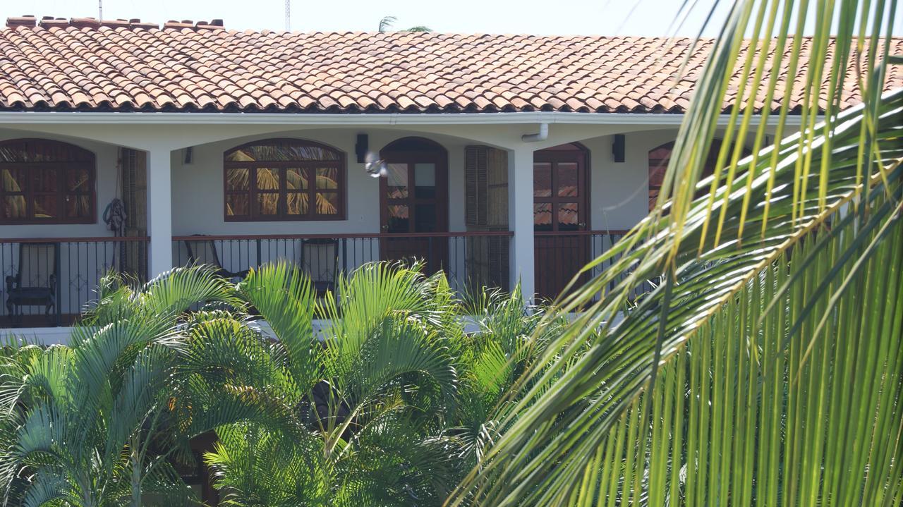 Hotel Cacique Adiact León Exterior foto